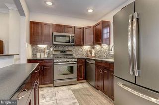 2757 CARTER FARM CT, Alexandria, VA 22306