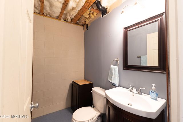 911 Harris Avenue, Union Beach, NJ 07735