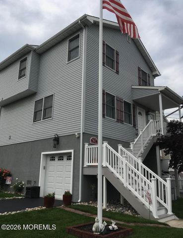 911 Harris Avenue, Union Beach, NJ 07735