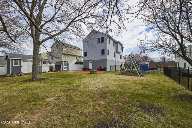 911 Harris Avenue, Union Beach, NJ 07735