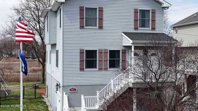 911 Harris Avenue, Union Beach, NJ 07735