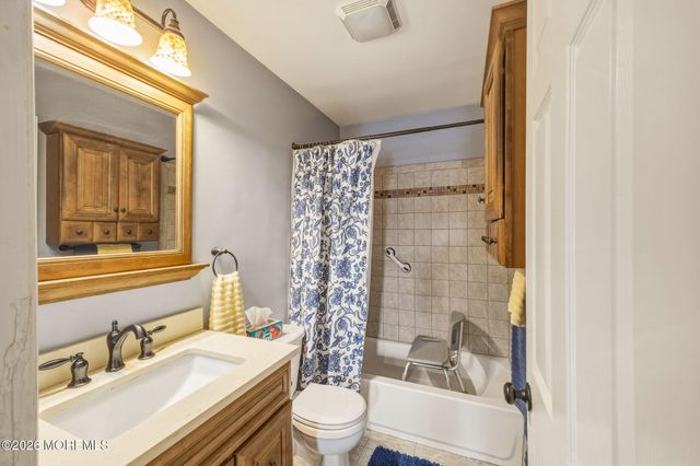 911 Harris Avenue, Union Beach, NJ 07735