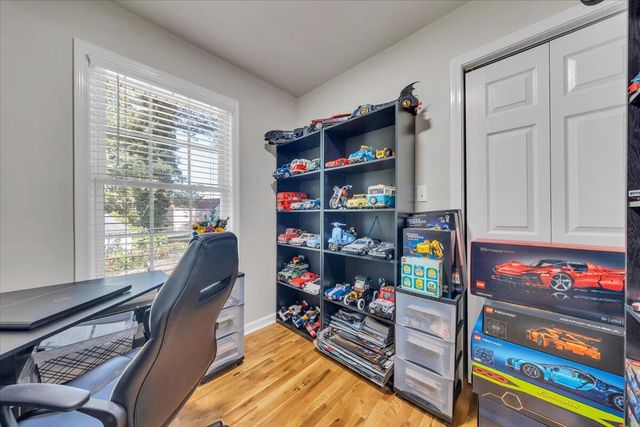 1101 Gearhart RD SE, Roanoke, VA 24014