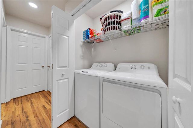 1101 Gearhart RD SE, Roanoke, VA 24014