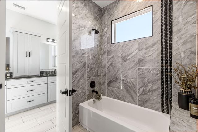 8020 Monte Carlo Drive NW, Albuquerque, NM 87120