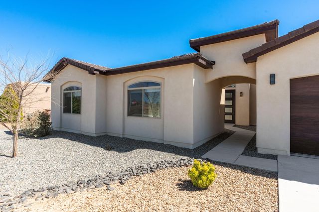 8020 Monte Carlo Drive NW, Albuquerque, NM 87120