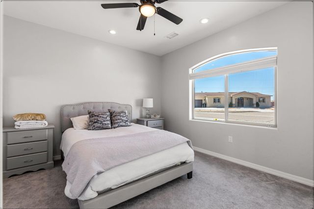 8020 Monte Carlo Drive NW, Albuquerque, NM 87120
