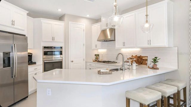 32477 SEA LOCH LOOP, Mount Dora, FL 32757