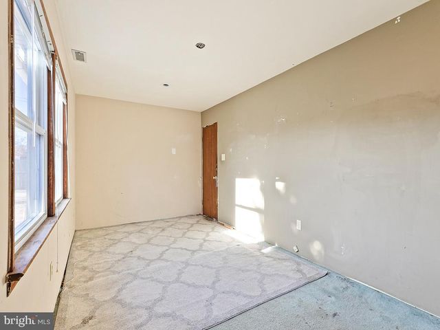 1020 HILARY, Croydon, PA 19021