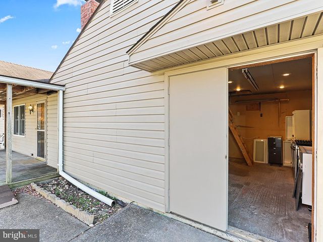 1020 HILARY, Croydon, PA 19021