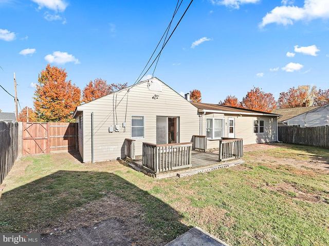 1020 HILARY, Croydon, PA 19021