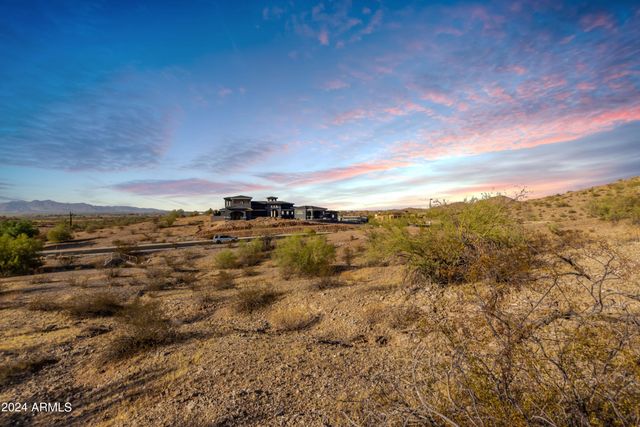 17725 W ESTES Way 30, Goodyear, AZ 85338