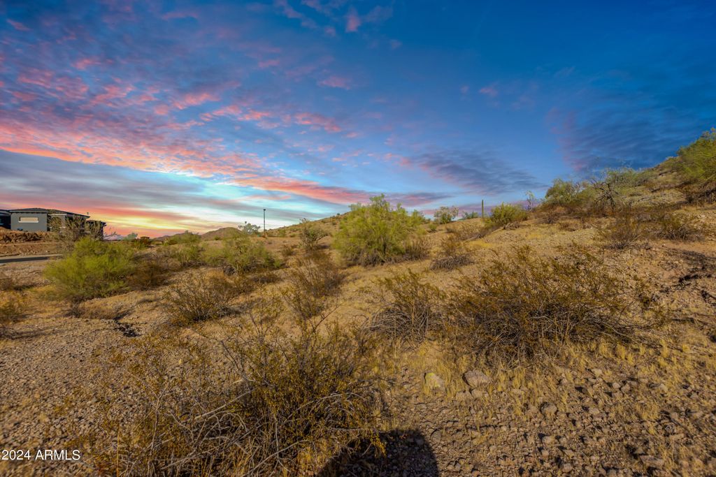 17725 W ESTES Way 30, Goodyear, AZ 85338 — photo 4