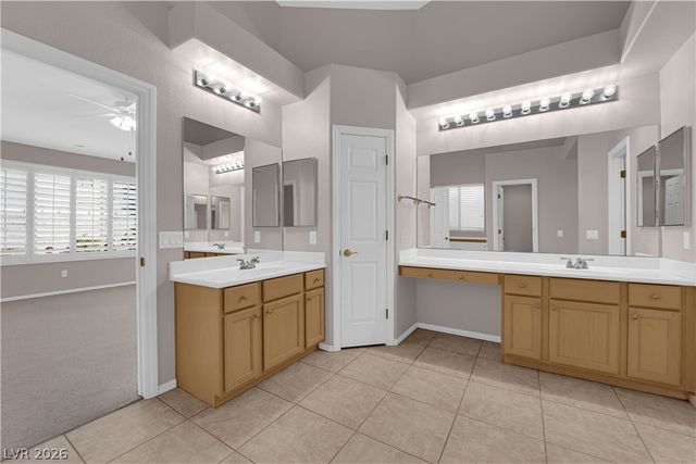 9808 Dusty Winds Avenue, Las Vegas, NV 89117