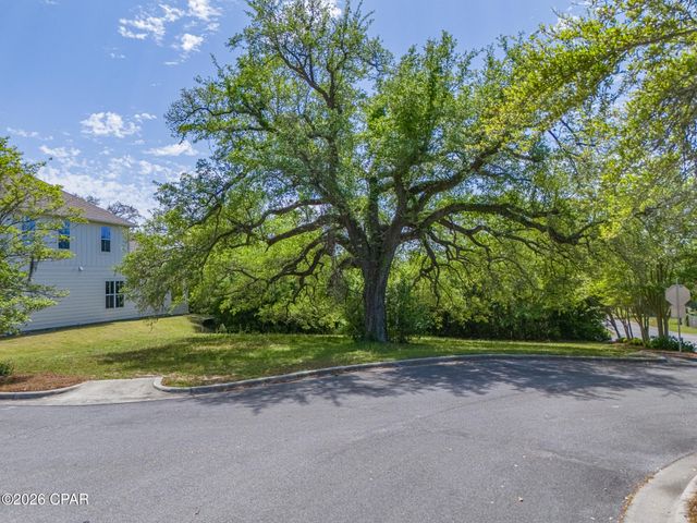 1150 Cove Pointe Drive, Panama City, FL 32401