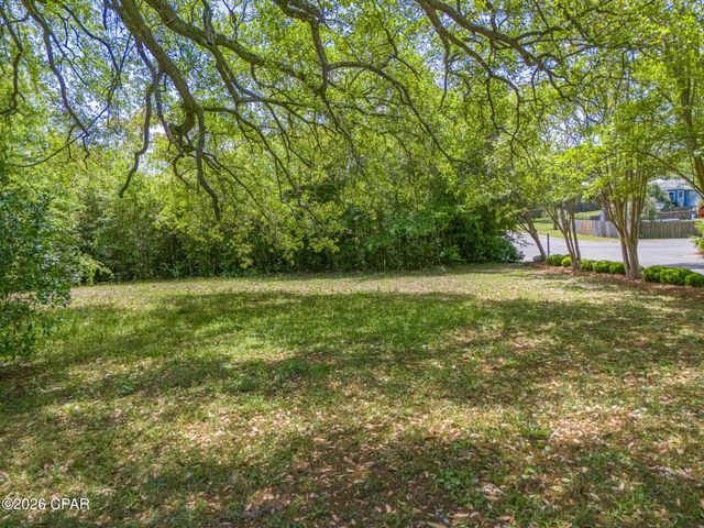 1150 Cove Pointe Drive, Panama City, FL 32401