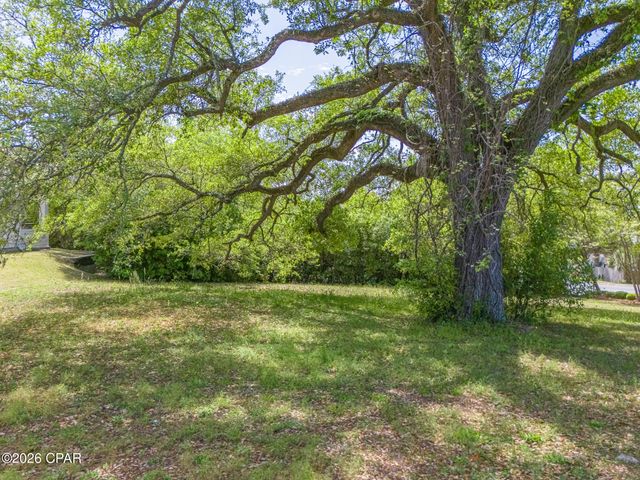 1150 Cove Pointe Drive, Panama City, FL 32401