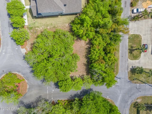 1150 Cove Pointe Drive, Panama City, FL 32401