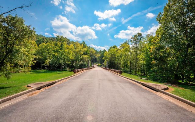 1754 Oakbrook Trail, Ooltewah, TN 37363