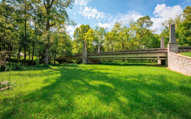 1754 Oakbrook Trail, Ooltewah, TN 37363