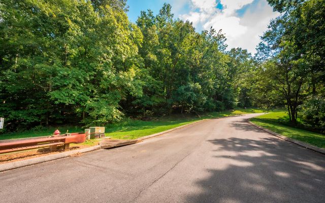 1754 Oakbrook Trail, Ooltewah, TN 37363