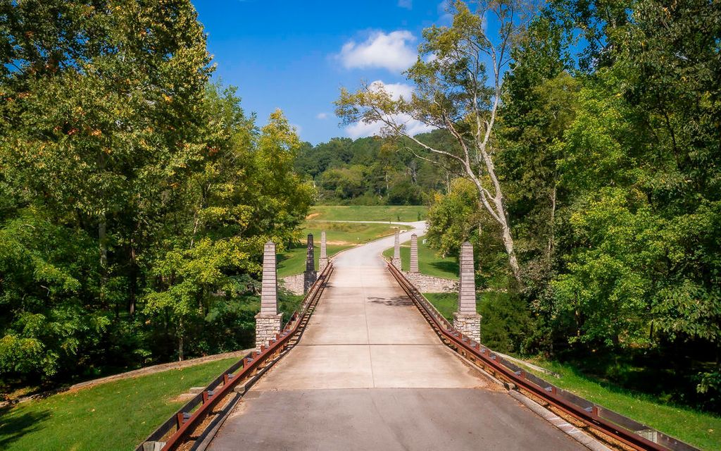 1754 Oakbrook Trail, Ooltewah, TN 37363