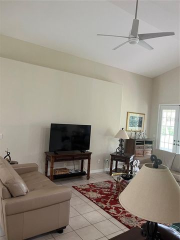174 GRAND OAK CIRCLE, Venice, FL 34292
