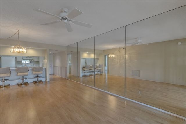 31 Plantation Drive 206, Vero Beach, FL 32966