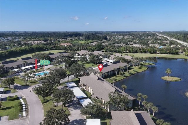 31 Plantation Drive 206, Vero Beach, FL 32966