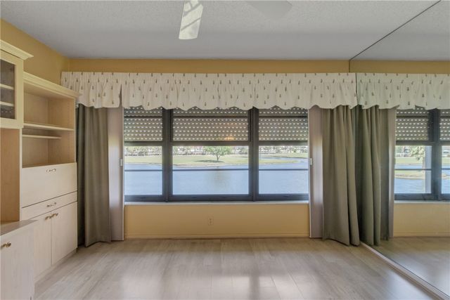 31 Plantation Drive 206, Vero Beach, FL 32966