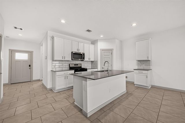 4015 Itzle Island Court, Fulshear, TX 77494