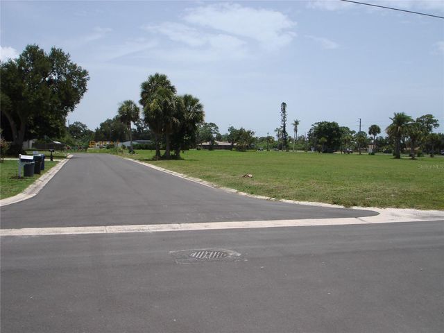 2301 S TAMIAMI TRAIL, Osprey, FL 34229