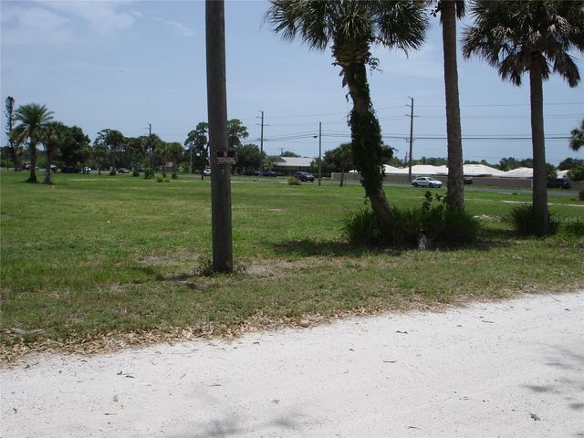 2301 S TAMIAMI TRAIL, Osprey, FL 34229