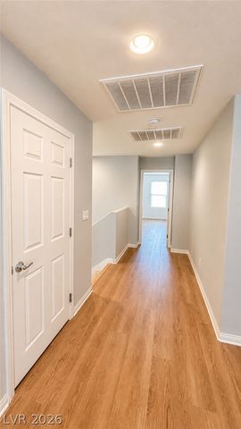 4727 High Anchor Street, Las Vegas, NV 89121