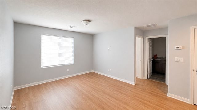4727 High Anchor Street, Las Vegas, NV 89121