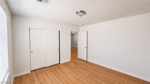 4727 High Anchor Street, Las Vegas, NV 89121
