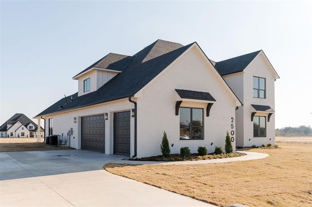 2500 Heathery Park, Oklahoma City, OK 73128