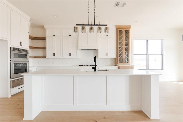 2500 Heathery Park, Oklahoma City, OK 73128