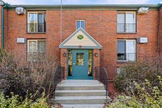 132 English Village Rd Apt 304, Manchester, NH 03102