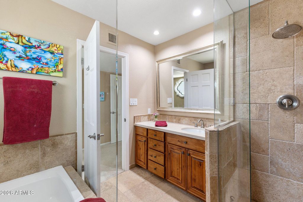 Image 23 of property listing at 8047 E VIA DEL DESIERTO --, Scottsdale, AZ 85258