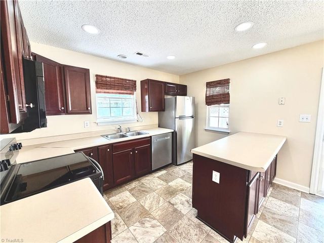 263 Malamute Lane, Greensboro, NC 27407