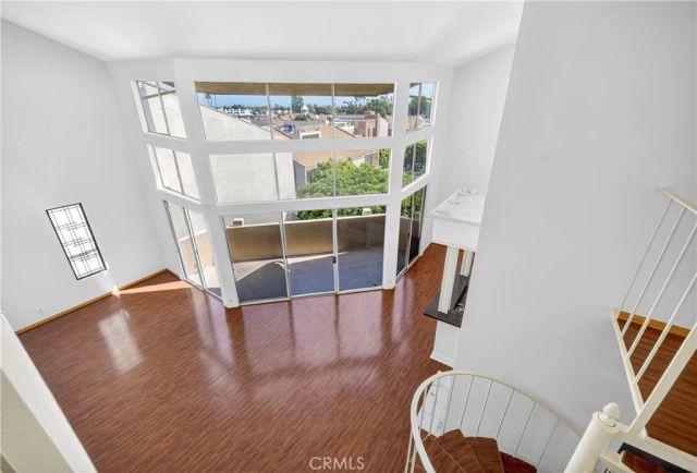 5216 Yarmouth Avenue 305, Encino, CA 91316