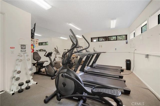 5216 Yarmouth Avenue 305, Encino, CA 91316