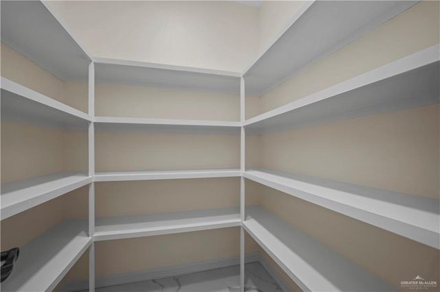 3221 E La Cienega Street, Edinburg, TX 78542