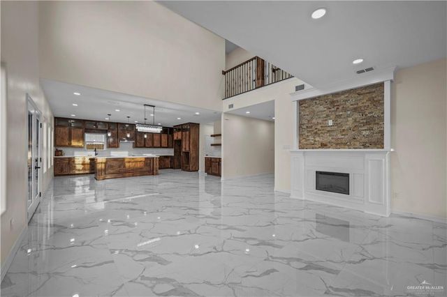 3221 E La Cienega Street, Edinburg, TX 78542