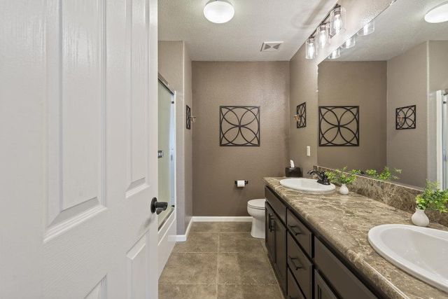 2230 Ventana Court, Hollister, CA 95023