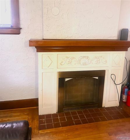 16554 Fairfield Street, Detroit, MI 48221