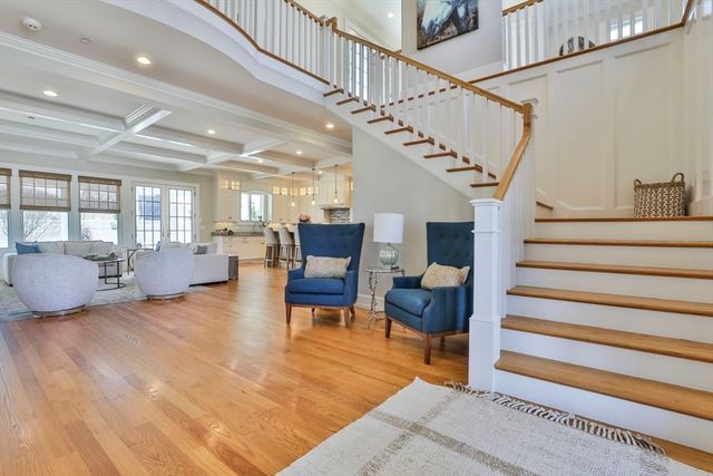 5 Coastline Drive, Mashpee, MA 02649