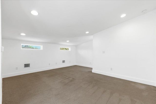 1114 Walton LN LN A, Austin, TX 78721