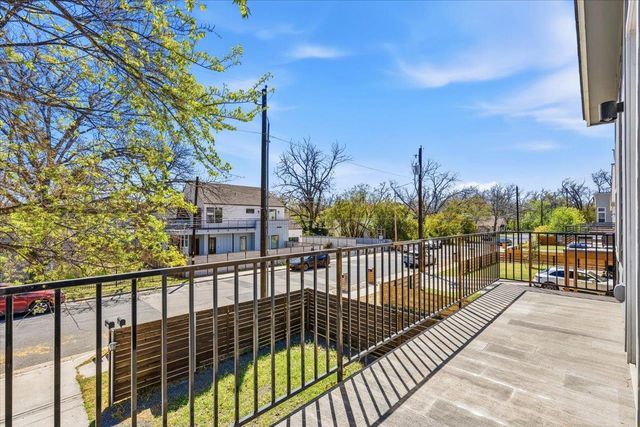 1114 Walton LN LN A, Austin, TX 78721